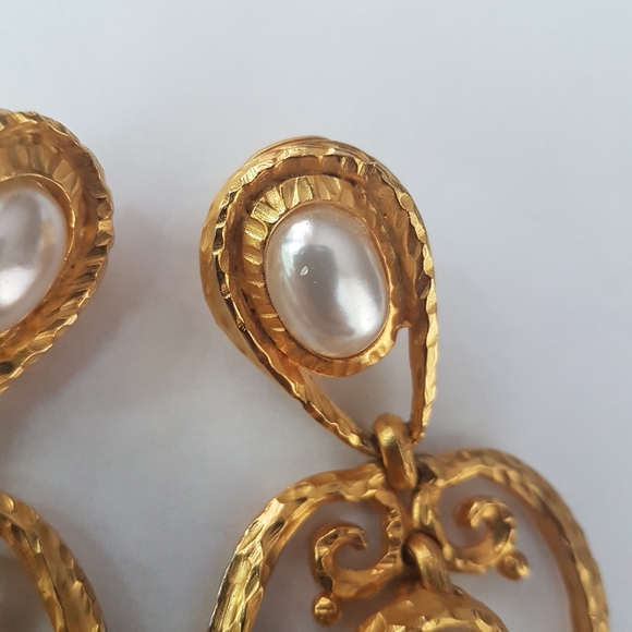 Earrings - Picture 5 of 6